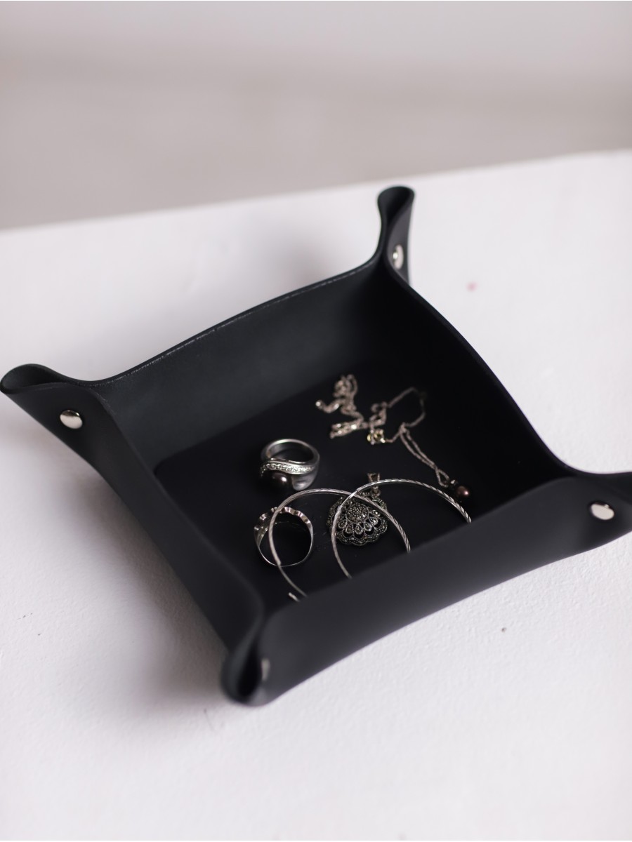 Органайзер на стол цвет черный